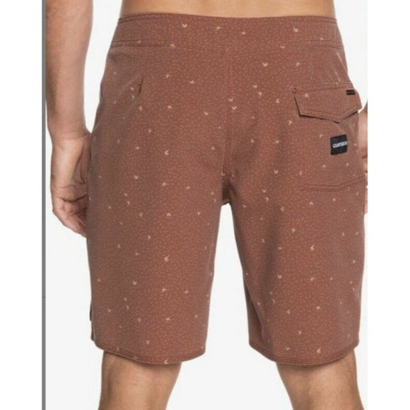 Quicksilver NWT $60 Highline Threads & Fin Henna  Boardshorts Men Swim S… - Picture 3 of 10